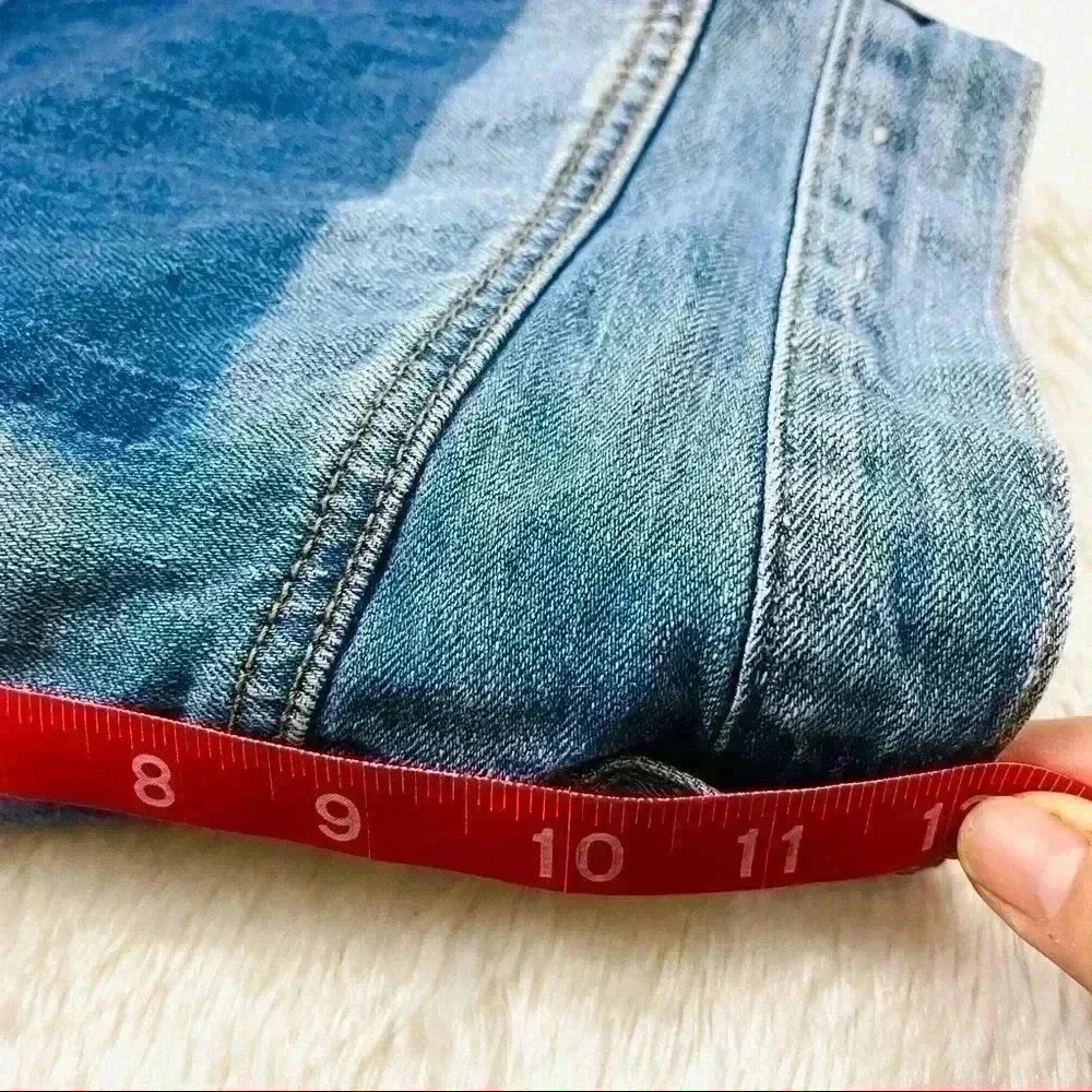 American Eagle Highrise Festival Patchwork‎ Distressed Frayed Denim Short Size 2